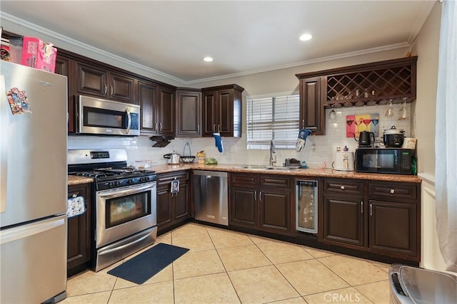 8963 Bold Ruler Ln, Jurupa Valley, CA 92509 - photo 11