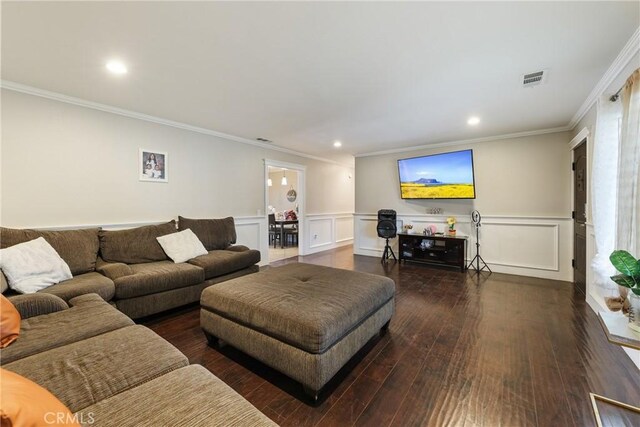 8963 Bold Ruler Ln, Jurupa Valley, CA 92509 - photo 5