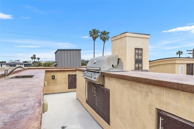 5390 Carlsbad Blvd, Carlsbad, CA 92008 - view of patio / terrace featuring an outdoor kitchen and a sink