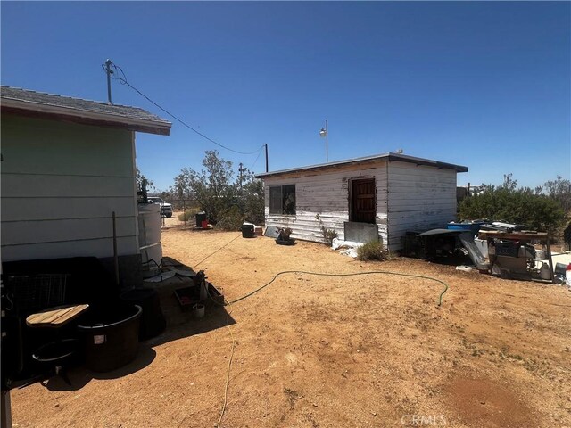 1489 Balsa Ave, Yucca Valley, CA 92284 - rear view of house