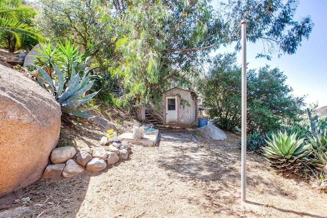 46920 Rainbow Canyon Rd, Temecula, CA 92592 - view of yard featuring a shed