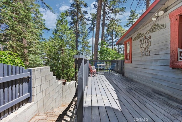 25108 Grand View Dr, Crestline, CA 92325 - photo 4