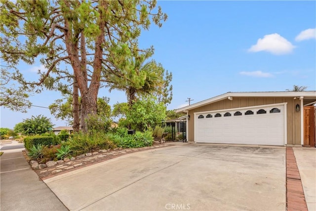 14091 Dall Ln, Tustin, CA 92780 - photo 2