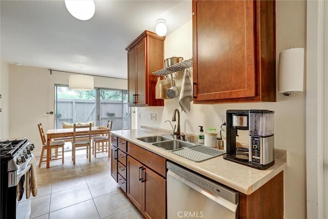 26444 Via Roble Unit 38, Mission Viejo, CA 92691 - photo 9
