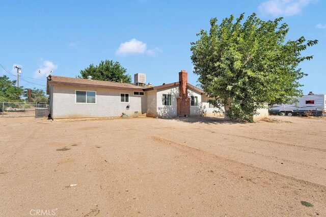 10723 Portland Ave, Hesperia, CA 92345 - view of front facade featuring stucco siding