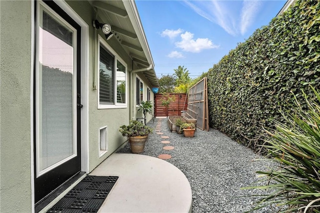 11832 Weatherby Rd, Los Alamitos, CA 90720 - view of patio / terrace