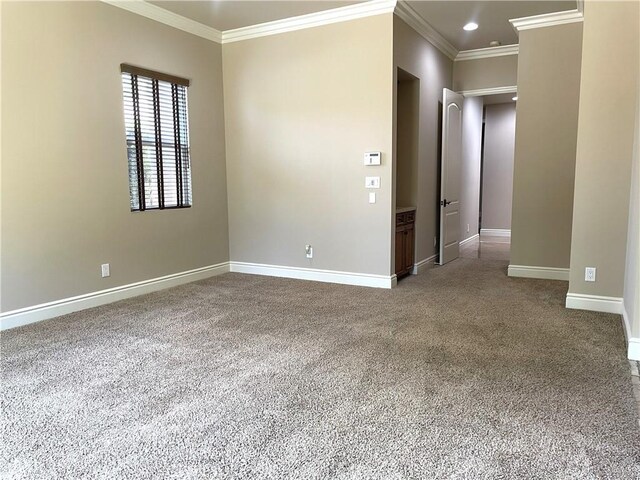 2068 Radnor Ave, Long Beach, CA 90815 - unfurnished room with crown molding, carpet, and recessed lighting