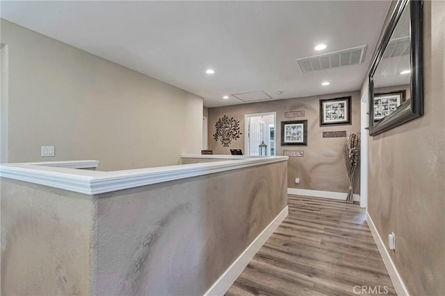 19639 Ellis Henry Ct, Newhall, CA 91321 - corridor featuring wood finished floors and recessed lighting