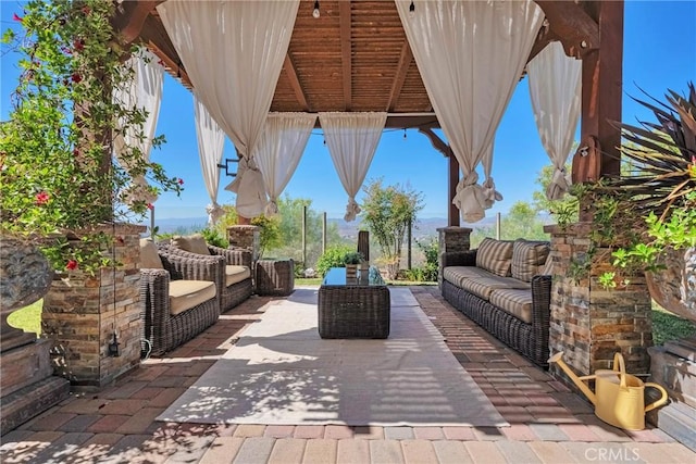 19639 Ellis Henry Ct, Newhall, CA 91321 - view of patio featuring an outdoor hangout area
