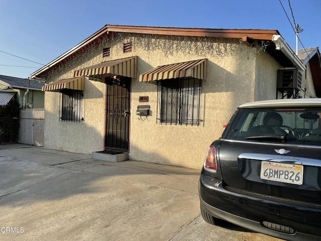 3833 Seneca Ave, Los Angeles, CA 90039 - view of front of property featuring stucco siding
