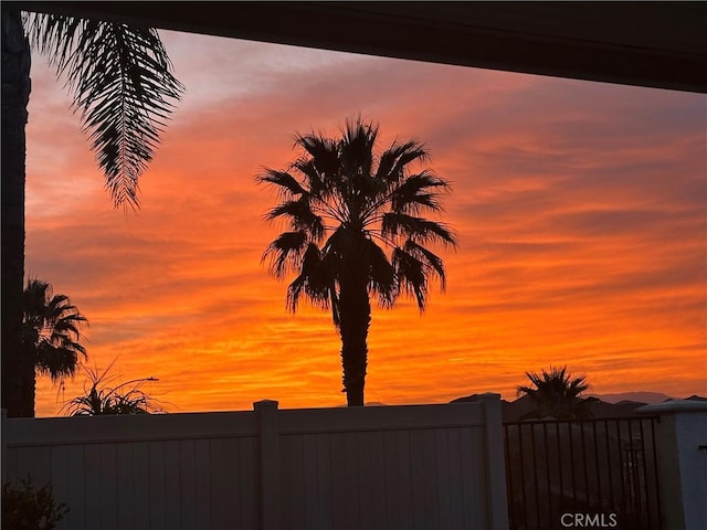 28433 Oasis View Cir, Menifee, CA 92584 - photo 2