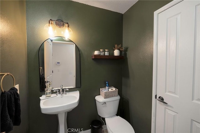 1182 Chenin Blanc Cir, Perris, CA 92571 - bathroom with toilet and a sink