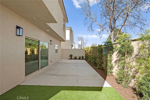 16229 Orizaba Ave, Paramount, CA 90723 - fenced backyard featuring a patio area