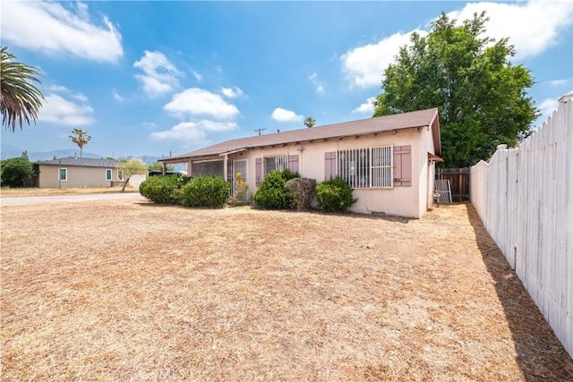 532 W 2nd St, Azusa, CA 91702 - view of front facade with stucco siding