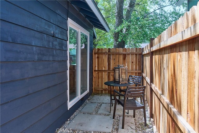 709 W Country Club Blvd, Big Bear City, CA 92314 - photo 34