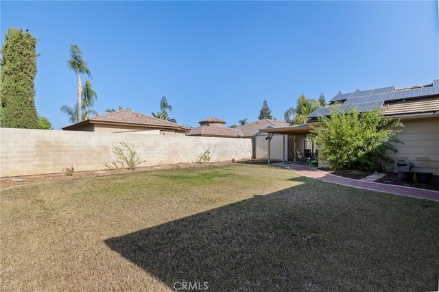 7009 Etter St, Bakersfield, CA 93308 - view of yard
