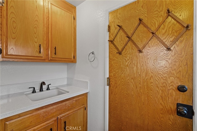 7009 Etter St, Bakersfield, CA 93308 - bathroom featuring vanity