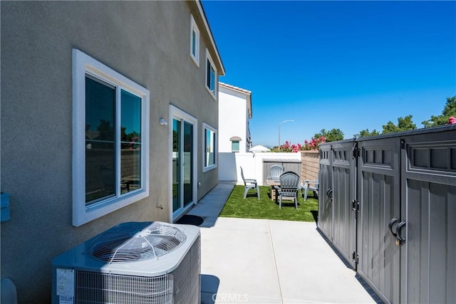 31844 Gimbal Way, Winchester, CA 92596 - fenced backyard with a patio area