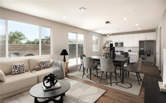 31844 Gimbal Way, Winchester, CA 92596 - living room featuring wood finished floors and recessed lighting