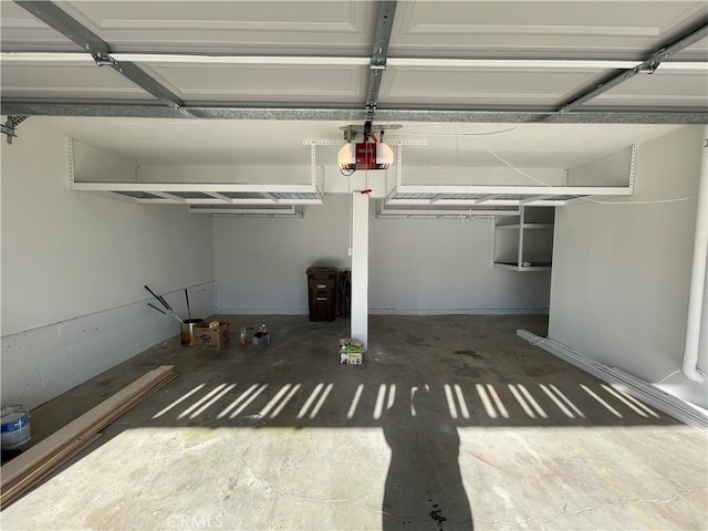 881 Calle Pluma, San Clemente, CA 92673 - garage with a garage door opener