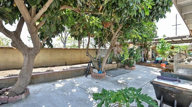 17230 San Lorenzo Cir, Fountain Valley, CA 92708 - fenced backyard featuring a patio