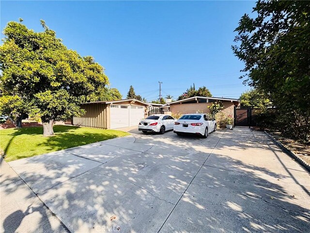 2362 W Mall Ave, Anaheim, CA 92804 - photo 72