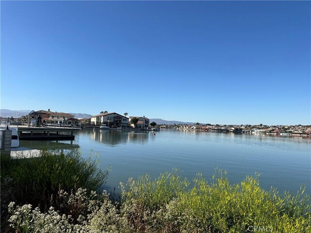 18055 Lakeview Dr, Victorville, CA 92395 - photo 3