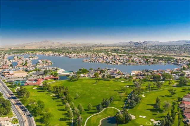 18055 Lakeview Dr, Victorville, CA 92395 - photo 16