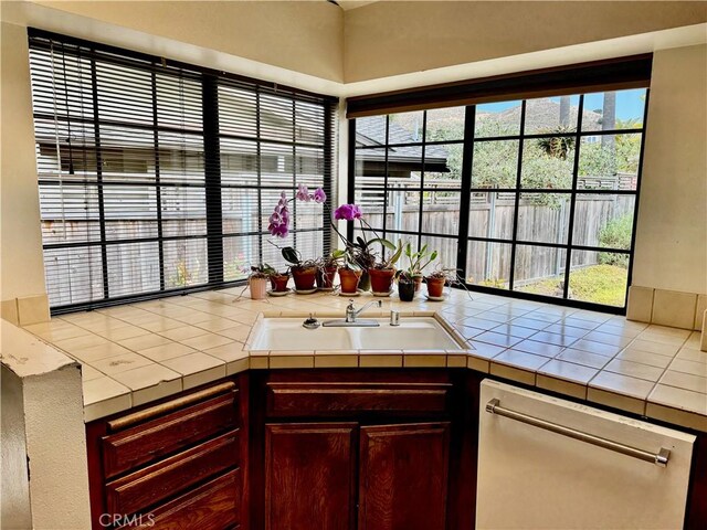 210 Encanto Ave, Pismo Beach, CA 93449 - photo 10