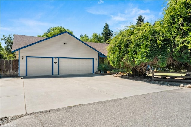 625 La Bonita Ct, Chico, CA 95973 - view of front of home featuring an attached garage, driveway, and roof with shingles