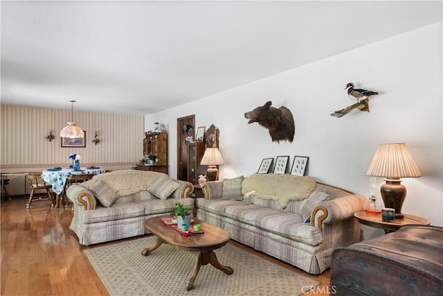 625 La Bonita Ct, Chico, CA 95973 - living room featuring wood finished floors and wallpapered walls