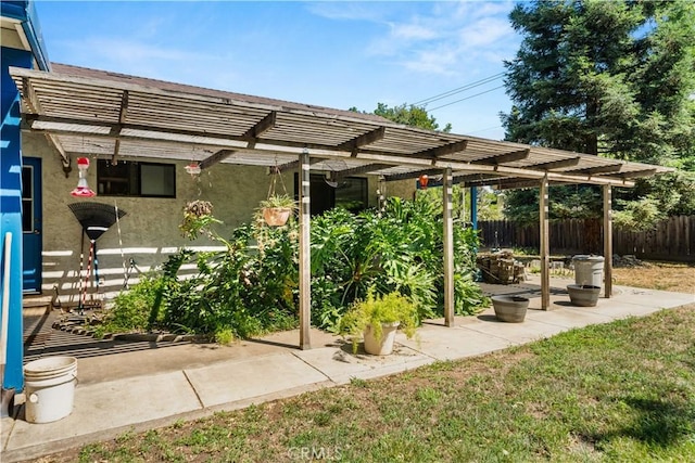 625 La Bonita Ct, Chico, CA 95973 - view of patio / terrace with a pergola