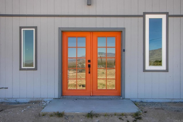 5655 Last Mile Rd, Johnson Valley, CA 92285 - property entrance featuring french doors