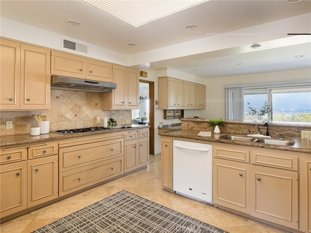 2063 Chandeleur Dr, Rancho Palos Verdes, CA 90275 - photo 16