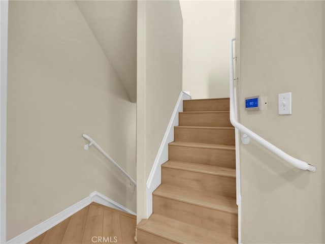5242 Vesper Ave Unit 7, Sherman Oaks, CA 91411 - stairway with baseboards