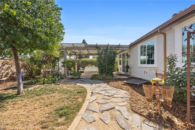 10705 Topiary Dr, Bakersfield, CA 93306 - view of yard with a patio