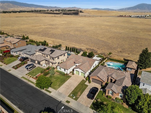 10705 Topiary Dr, Bakersfield, CA 93306 - aerial view of property's location featuring rural landscape and nearby suburban area