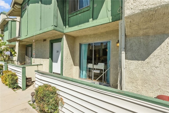 9740 Sepulveda Blvd Unit 20, North Hills, CA 91343 - property entrance featuring stucco siding