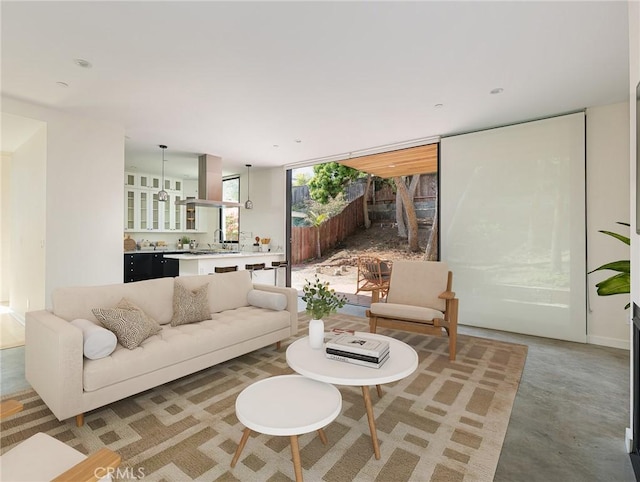 512 Sierra Pl, El Segundo, CA 90245 - photo 4