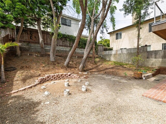 512 Sierra Pl, El Segundo, CA 90245 - photo 32