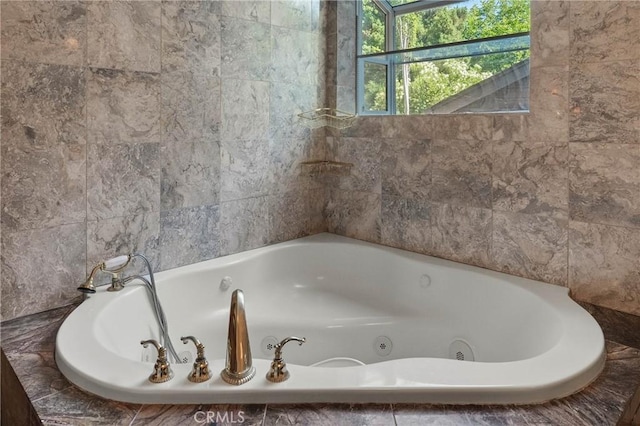 8201 W W Side Potter Valley Rd, Potter Valley, CA 95469 - bathroom with a jetted tub