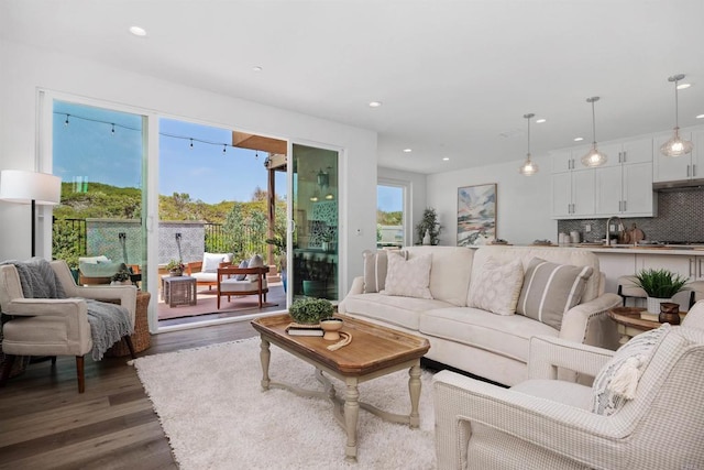 3002 Villeta Ave, Carlsbad, CA 92010 - living room featuring wood finished floors and recessed lighting