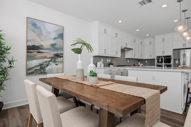 3002 Villeta Ave, Carlsbad, CA 92010 - dining space featuring dark wood-type flooring and recessed lighting