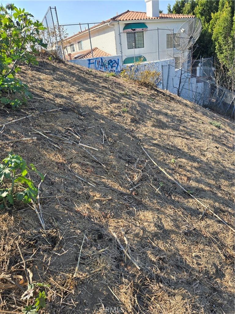 4017 Hayes St, Los Angeles, CA 90063 - photo 2