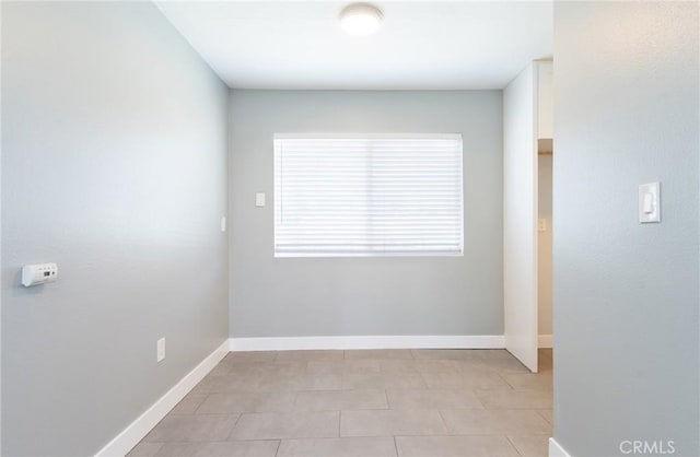 280 W S St, Rialto, CA 92376 - unfurnished room featuring baseboards and light tile patterned floors
