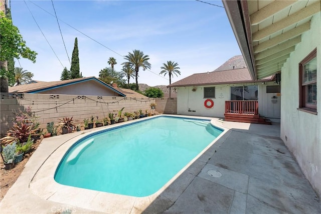 514 Massachusetts Ave, Riverside, CA 92507 - photo 2
