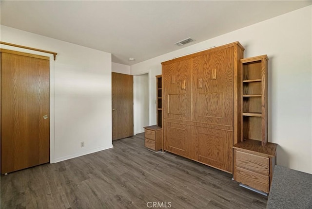 8140 Sherwood Blvd, Los Molinos, CA 96055 - unfurnished bedroom featuring wood finished floors
