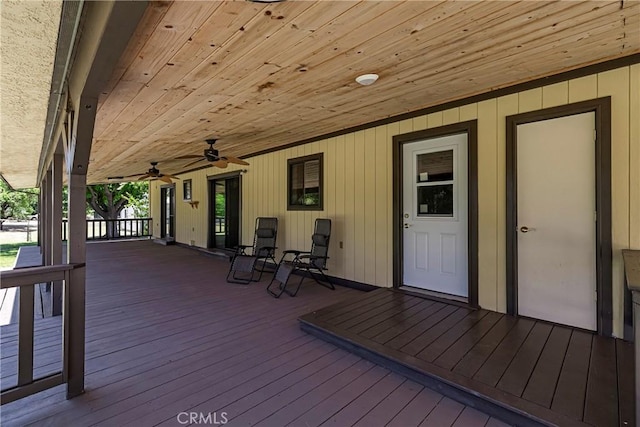 8140 Sherwood Blvd, Los Molinos, CA 96055 - deck featuring ceiling fan