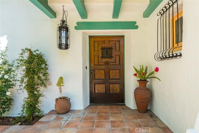 611 E Mountain St, Glendale, CA 91207 - property entrance with stucco siding