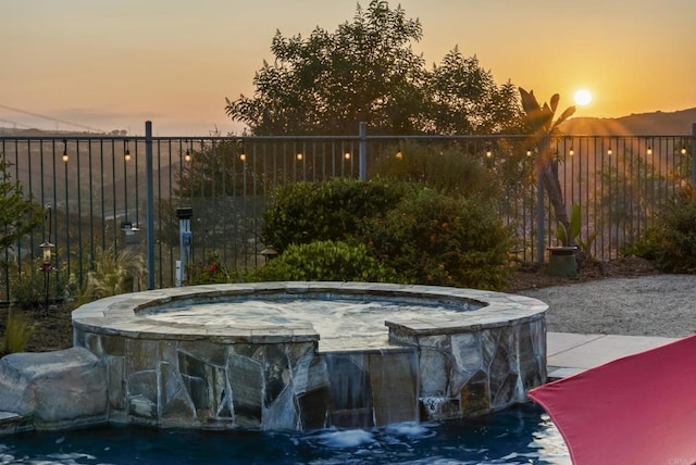 11550 Carowind Ln, Scripps Miramar, CA 92131 - view of pool featuring a pool with connected hot tub